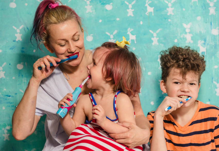 Çocuğa Diş Fırçalama Alışkanlığı Kazandırmanın Yolları