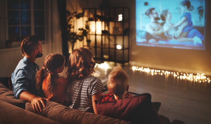 Ailece İzlenecek Filmler: En Keyifli 10 Filmi Yazdık!