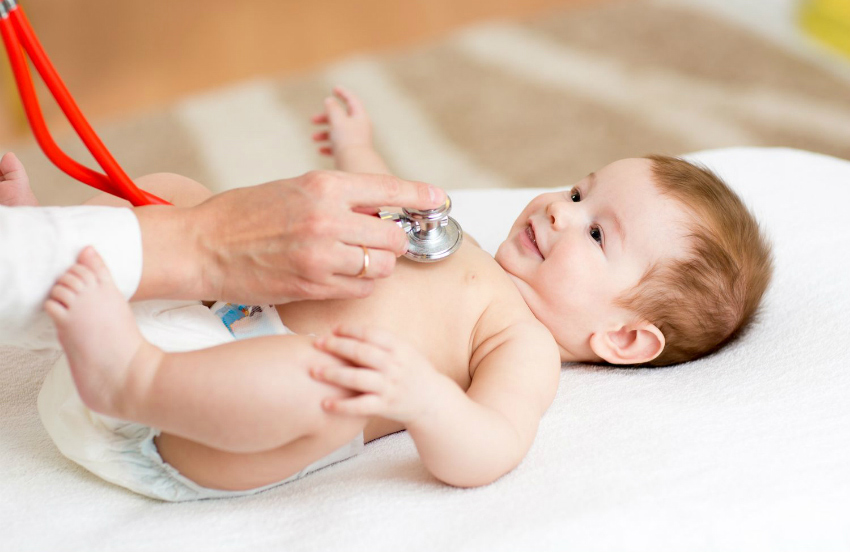 Bebeklerde Kalp Deliği Neden Olur, Nasıl Geçer?