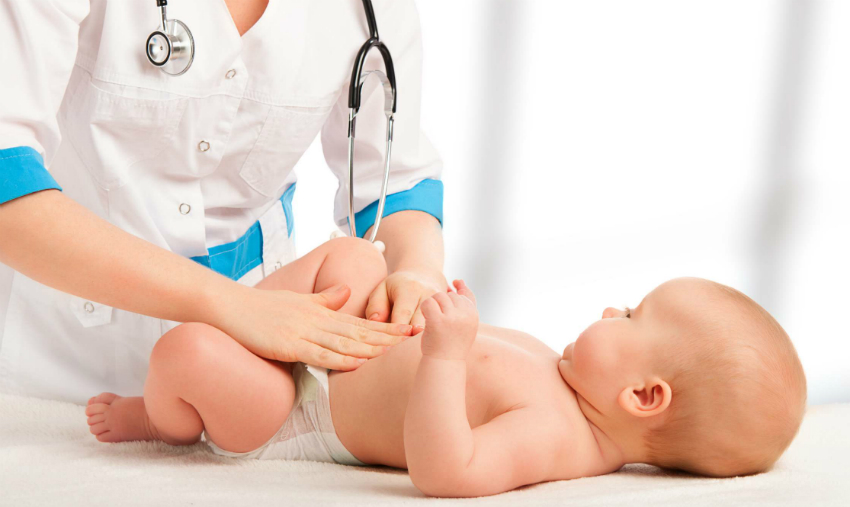 Bebeklerde Kasık Fıtığı: Neden Olur, Nasıl Geçer?