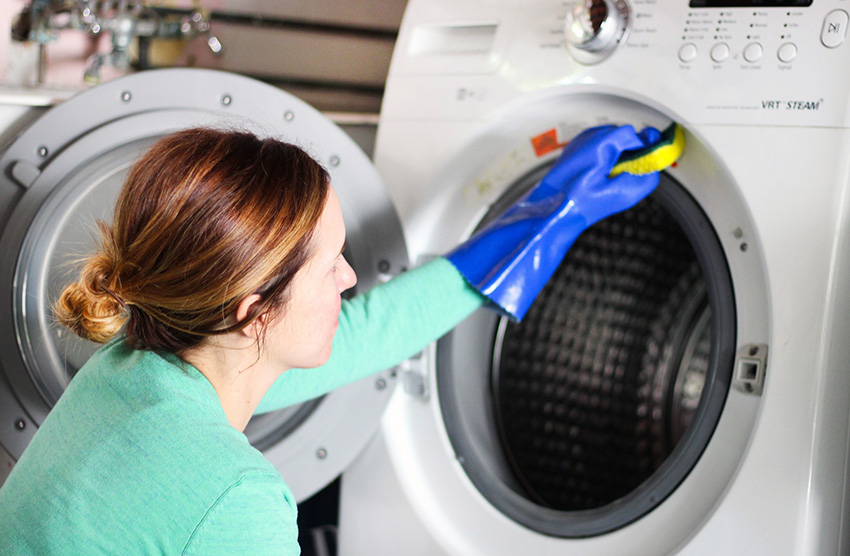 Çamaşır Makinesi Nasıl Temizlenir? Etkili 6 Yöntem!