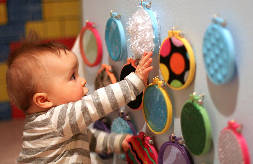 Çocuk Gelişimini Destekleyen 8 Duyusal Oyun!