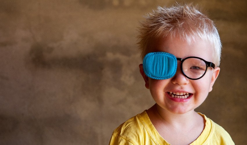 Çocuklarda Göz Tembelliği Belirtileri ve Tedavisi