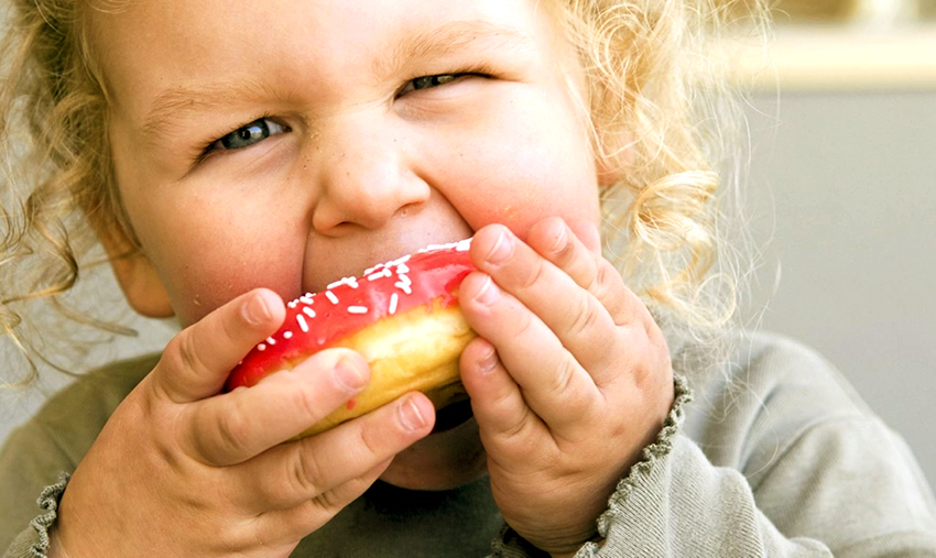 Çocuklarda Obezite: Obez Çocuk Nasıl Beslenmeli?