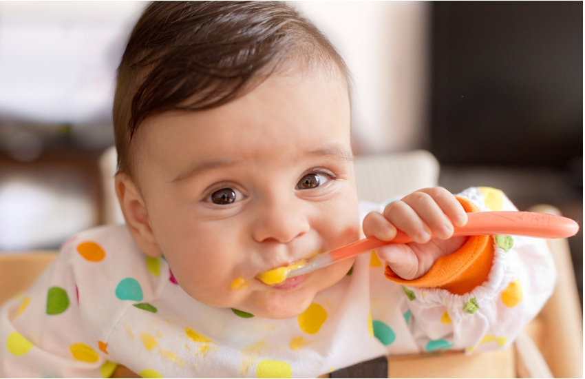 En Kullanışlı 8 Bebek Önlüğü