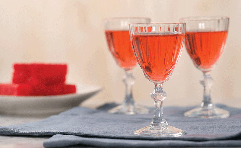 Lohusa Şerbeti: Anne Sütünü Arttırır mı, Sunumu Nasıl Yapılır?