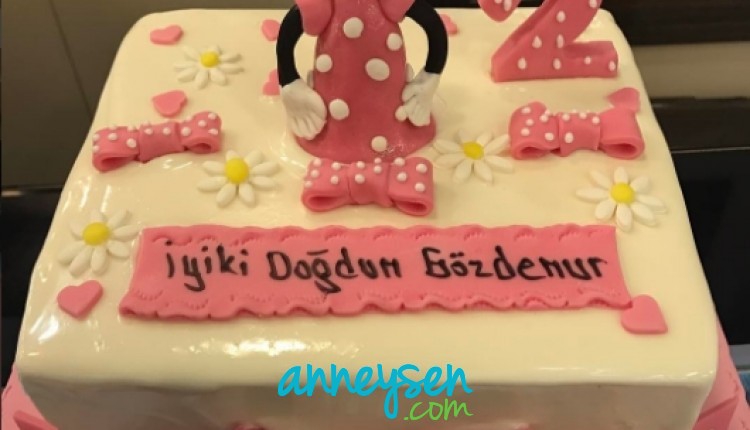 Venüs Pastaneleri 1 Yaş Doğum Günü Butik Pasta İstanbul Anneysen