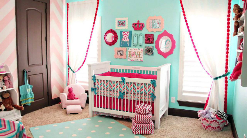 pembe mavi kız bebek odası