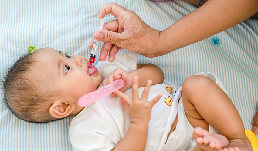 Bebeklerde demir vitamini kullanımı Bebeklerde demir ilacı kullanımı