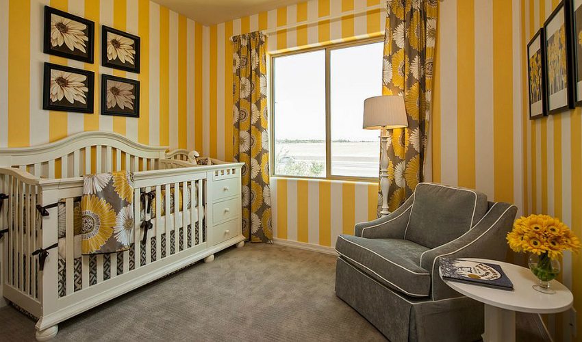 sarı gri bebek odası