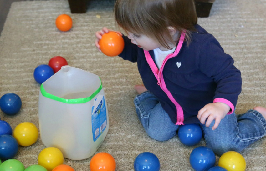 Okul öncesi oyunlar top toplama Okul öncesi oyunlar top toplama