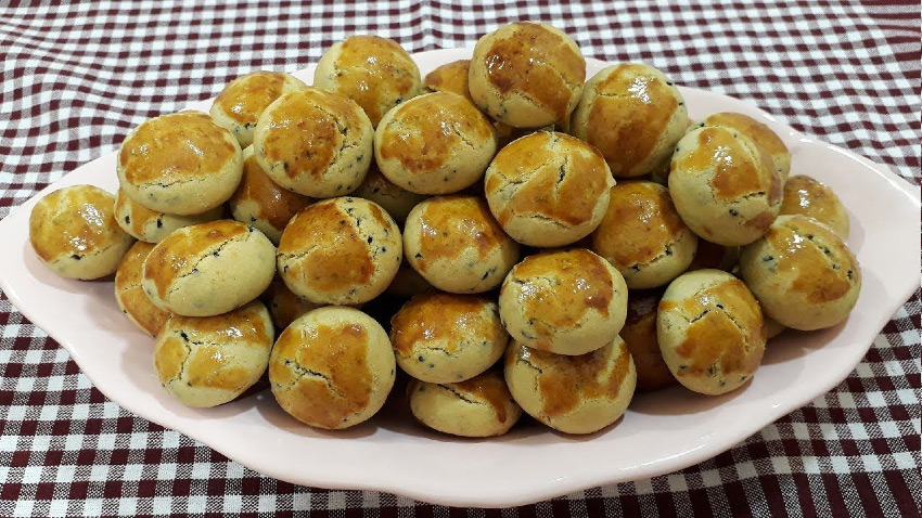 Otlu tuzlu kurabiye Otlu tuzlu kurabiye tarifi